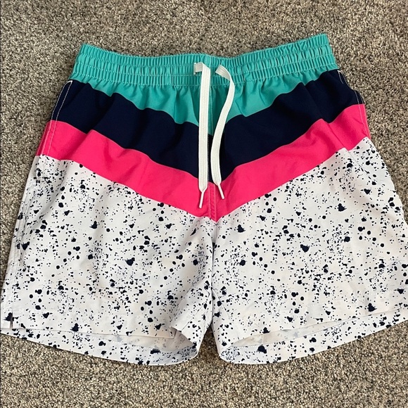 Chubbies color block winning trunks 5.5” size small - Picture 1 of 4
